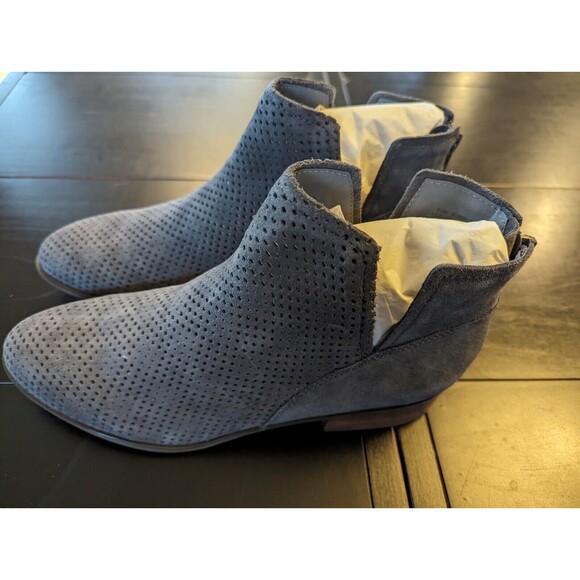 Crown Vintage Gray Suede Leather Slip On Ankle Boots Women's 9.5 NWOT - Picture 4 of 9